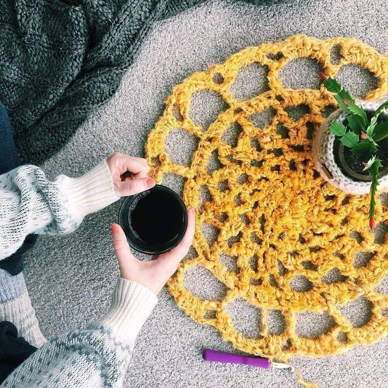 Free Pattern Friday: Sunshine Mat - Darn Good Yarn