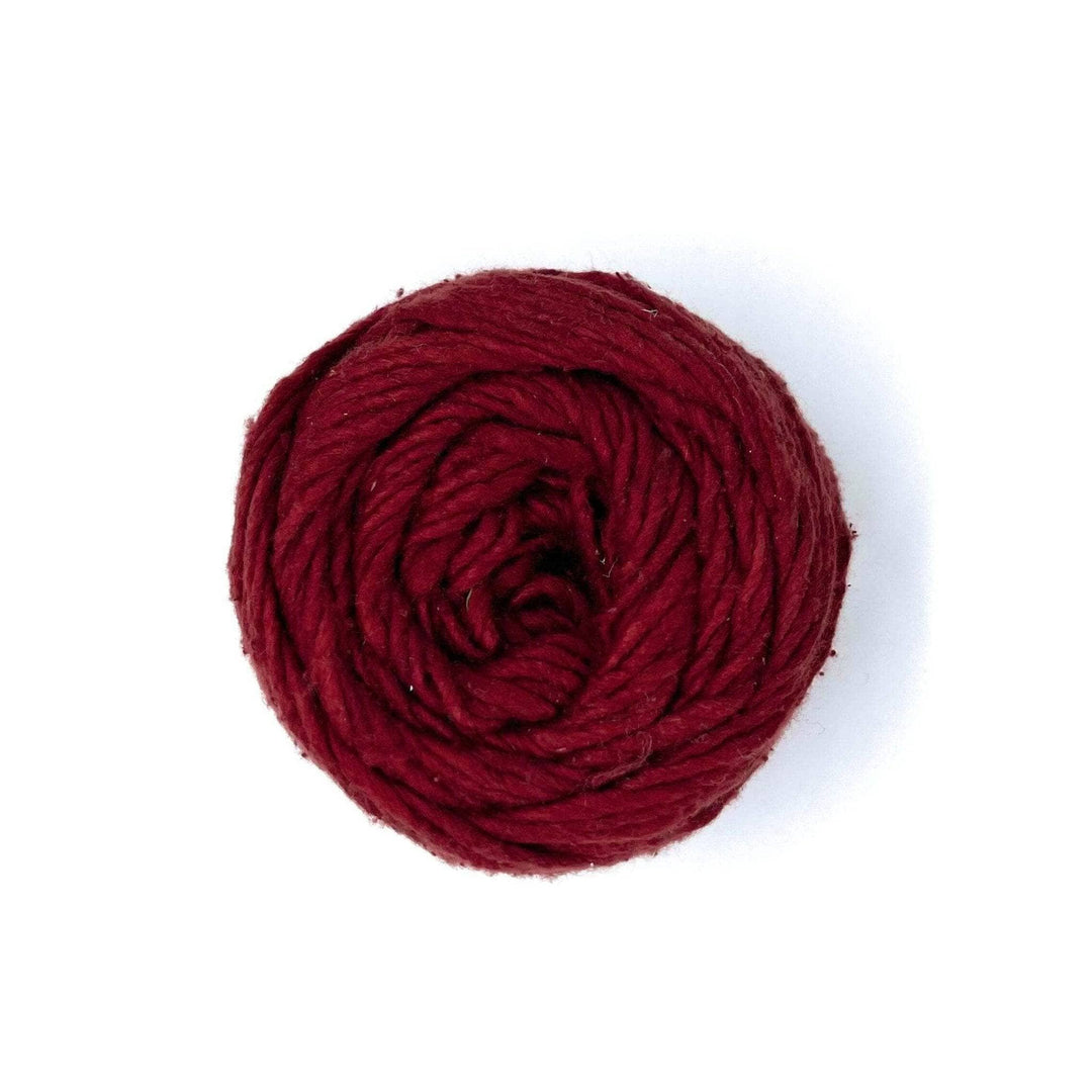 A red weight yarn.