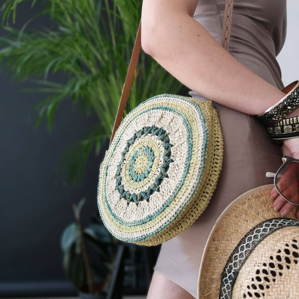 Cute Round Crochet Crossbody Purse PMMA Crochet Shoulder Round Handbag –  Feltify