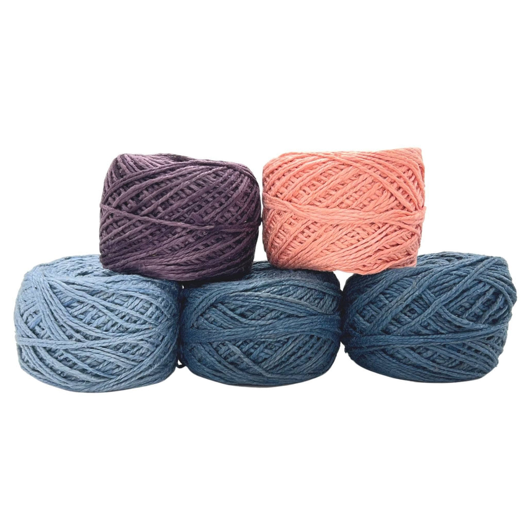 a comparison between yarn weights and needle sizes — Woolly Wormhead