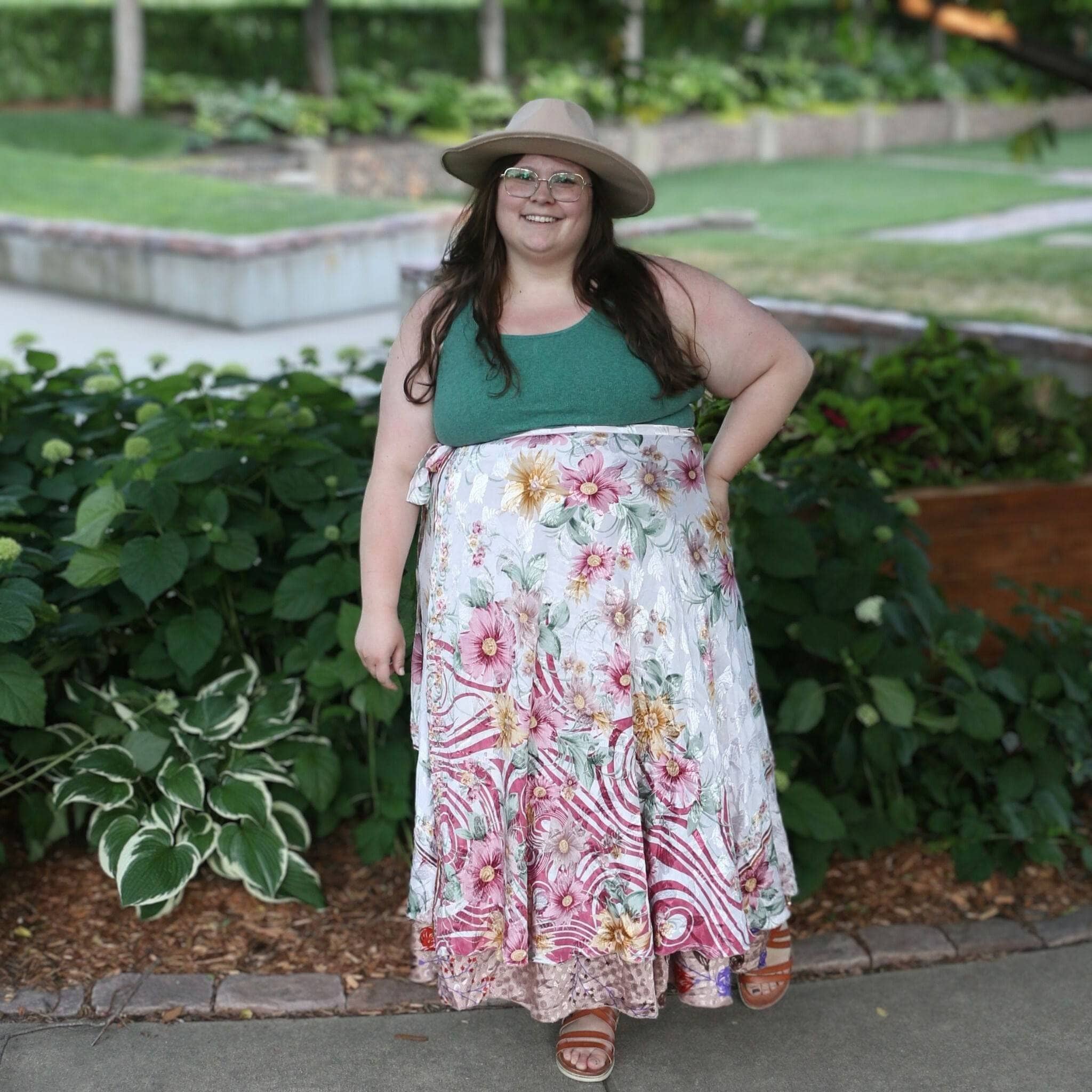 White sierra hotsell skort plus size