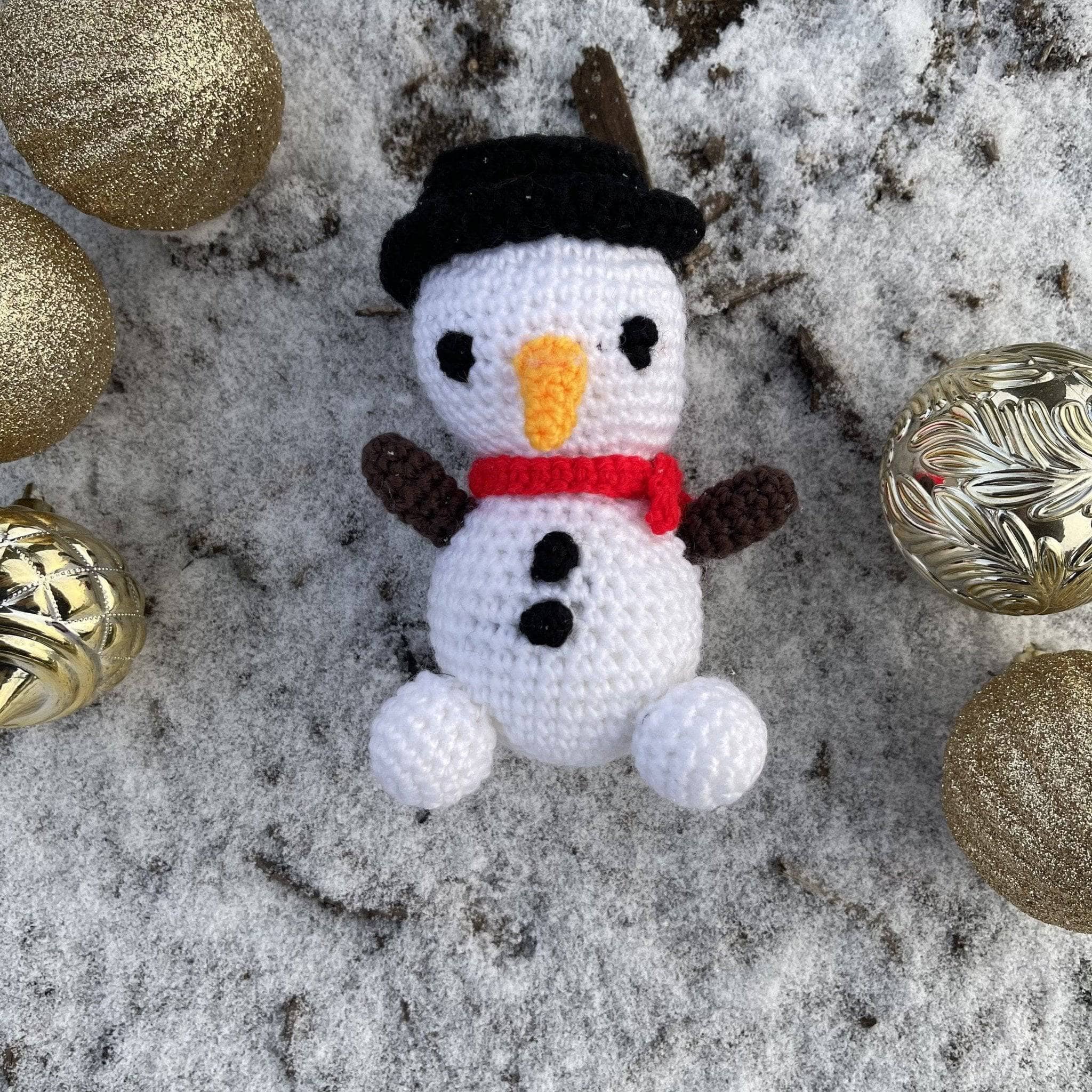Hoooked – Amigurumi – Yarn Kit – Winter Snowman Jingle